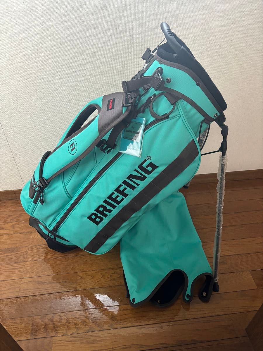新品 BRIEFING ブリーフィング キャディバッグ CR-4 #03 ミント 新品 BRIEFING ブリーフィング キャディバッグ CR-4 #03 ミント