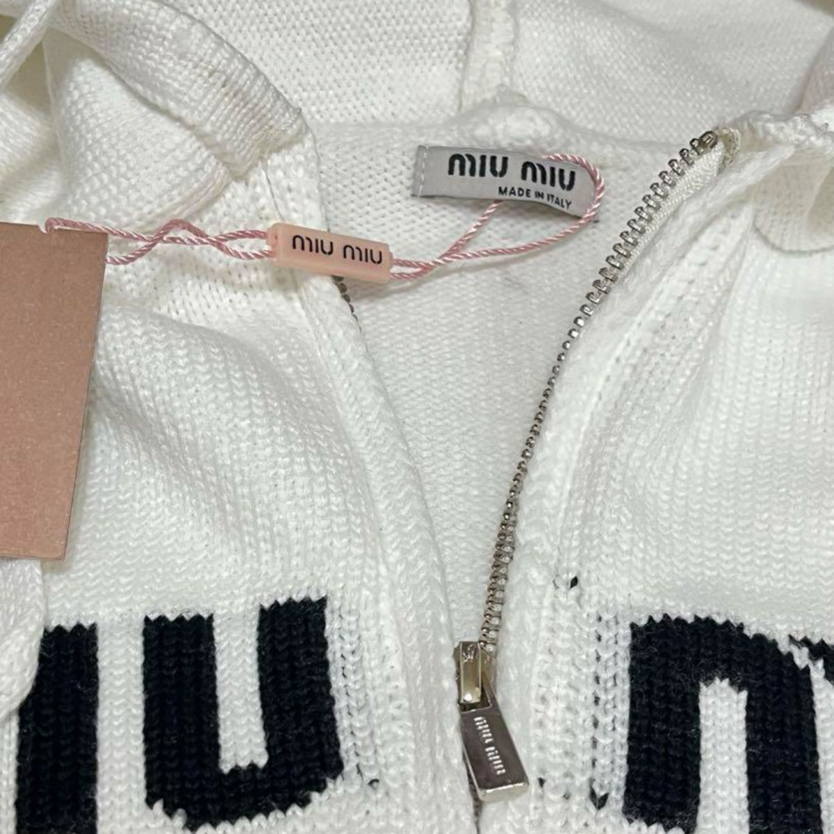 miumiu ニットパーカー 新品未使用|Yahoo!フリマ(旧PayPayフリマ) miumiu ニットパーカー 新品未使用|Yahoo!フリマ(旧PayPayフリマ)