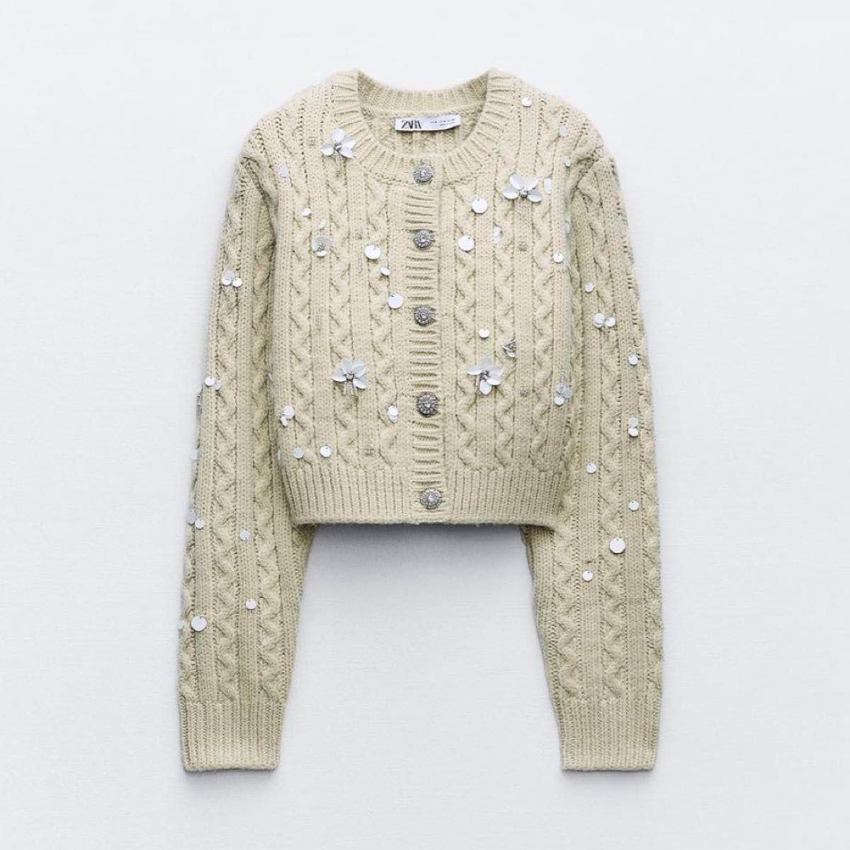 ZARA ビーズ クロップドニットカーディガン Sサイズ ZARA ビーズ クロップドニットカーディガン Sサイズ