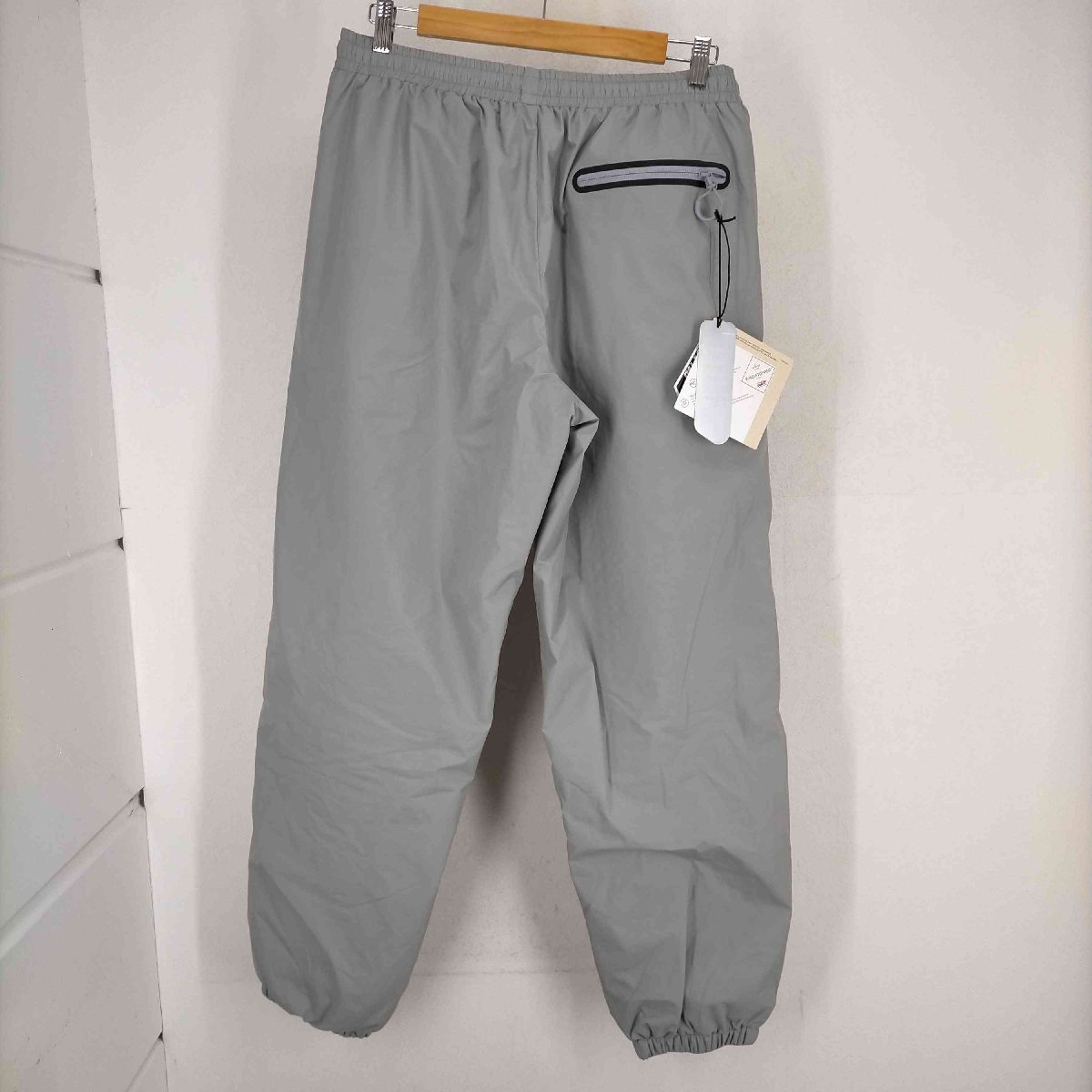 PALACE(パレス) GORE-TEX WINDSTOPPER JOGGER メンズ JPN：L 中古 古着 0247_画像2