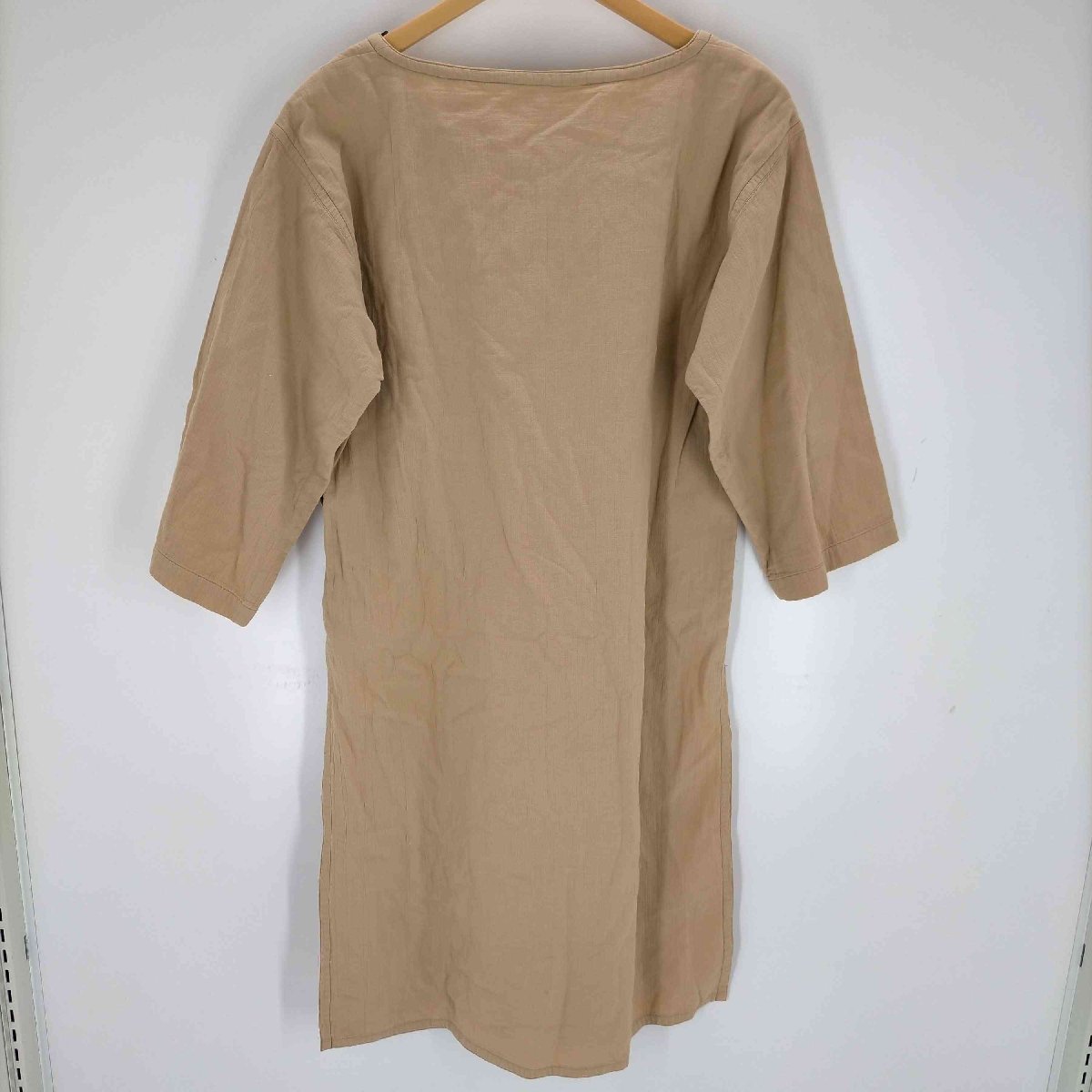 ISSEY MIYAKE(イッセイミヤケ) 70-80S 丸文字タグ プルオーバースリットワンピース レデ 中古 古着 0225_画像2