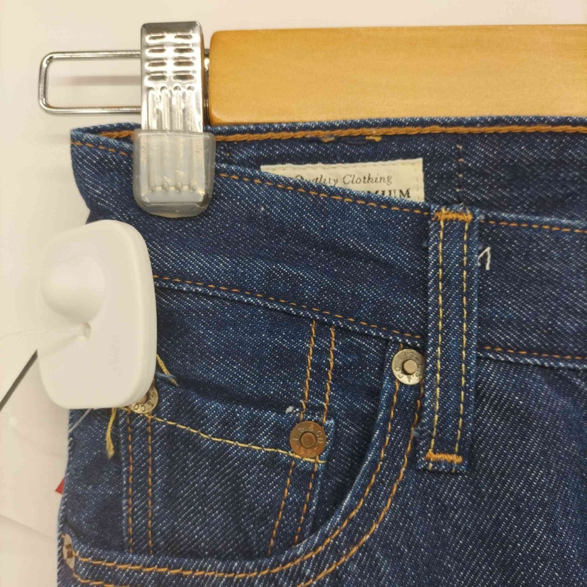 Levis(リーバイス) 501 PREMIUM ボタンフライ デニムパンツ レディース W23 L30 中古 古着 0725_画像3