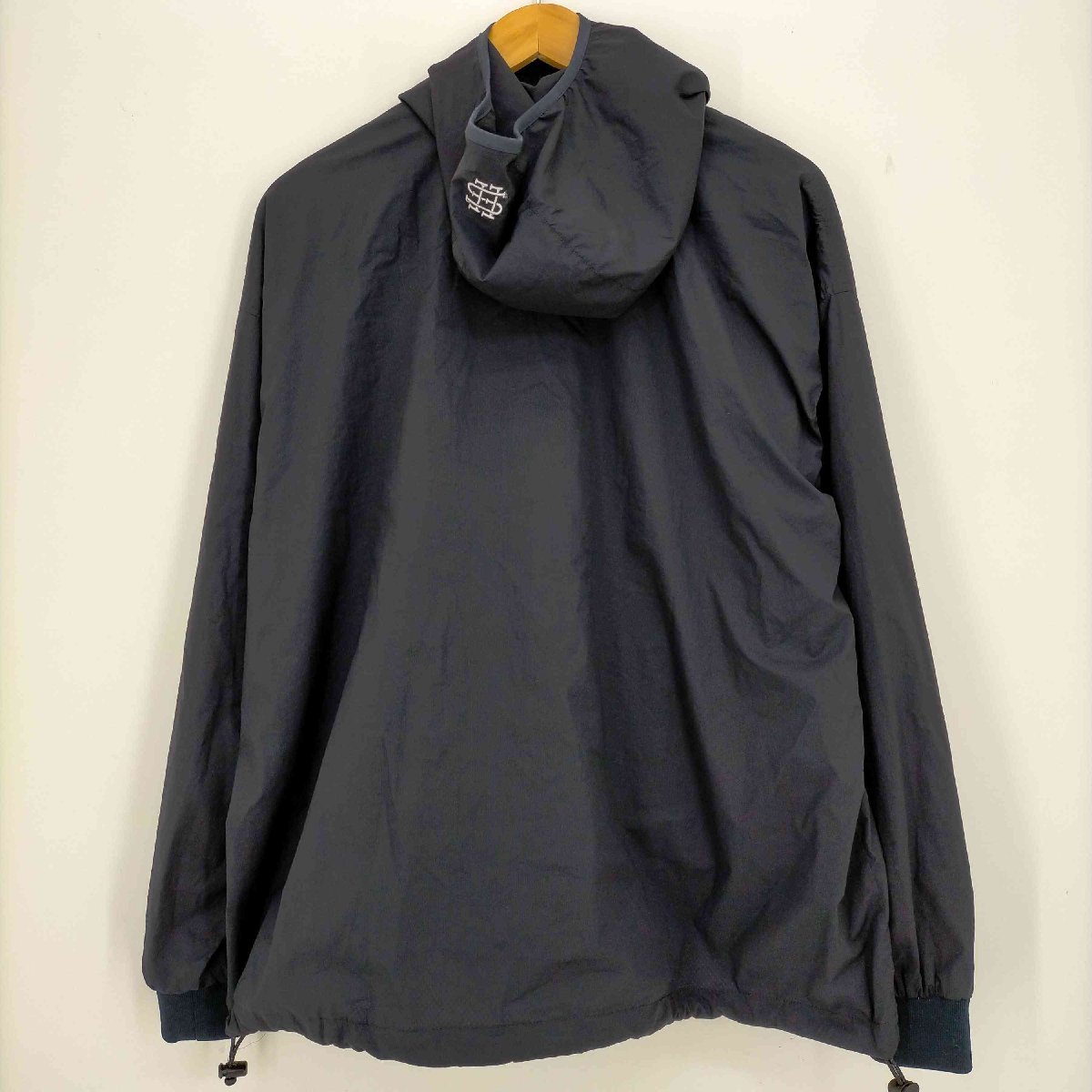 Yahoo!オークション - SEE SEE(シーシー) NYLON HOODY メンズ Yahoo!オークション - SEE SEE(シーシー) NYLON HOODY メンズ