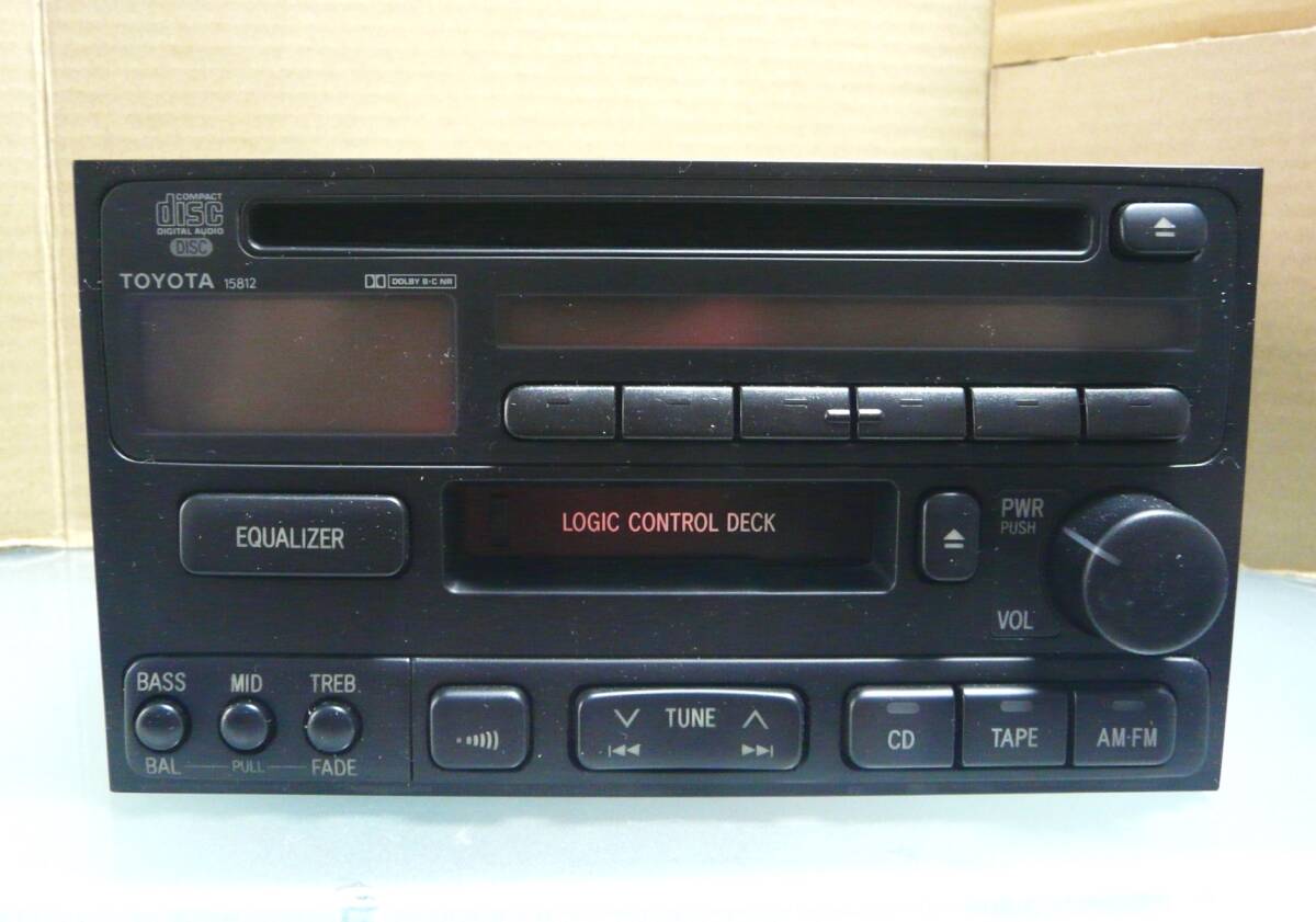  Toyota original CD/ cassette 15812 86120-28230 Estima used