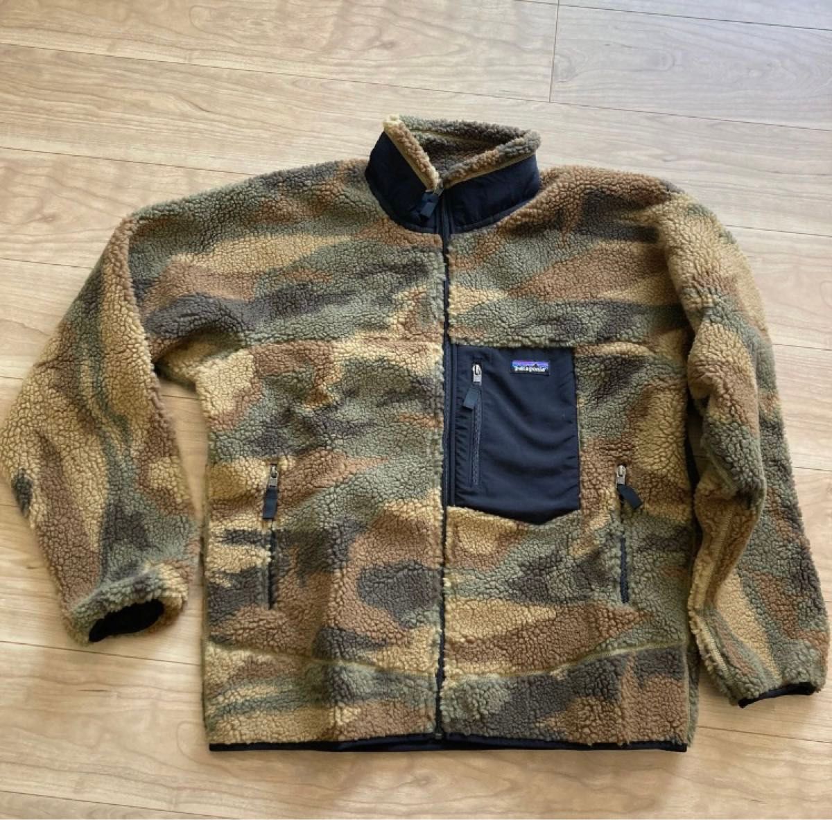 日本未発売品 Patagonia Retro-X パタゴニア カモフラ サイズL 日本未発売品 Patagonia Retro-X パタゴニア カモフラ サイズL