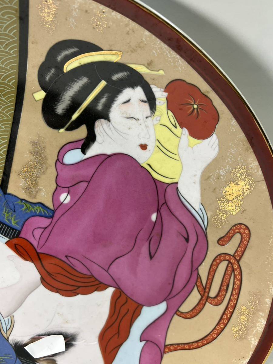 Yahoo!オークション - 九谷焼 桜山作 浮世絵 大皿 枕絵 絵皿 Yahoo!オークション - 九谷焼 桜山作 浮世絵 大皿 枕絵 絵皿