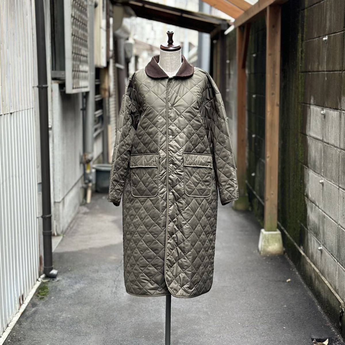 22aw 2022 未使用 GRANDMA MAMA DAUGHTER グランマ ママ ドーター ラウンドカラー キルティング コート カーキ 系 サイズ 1 定価49.500円_画像2