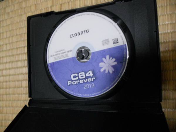 C64 Forever Boxed Plus Edition 2013 Como doll 