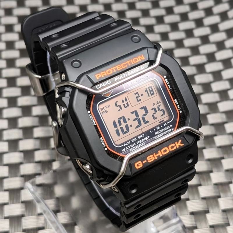 G-SHOCK GW-M5600 ブラック (文字盤: ライトオレンジ) 電波ソーラー マルチバンド5 (送料: 230円~) _画像3