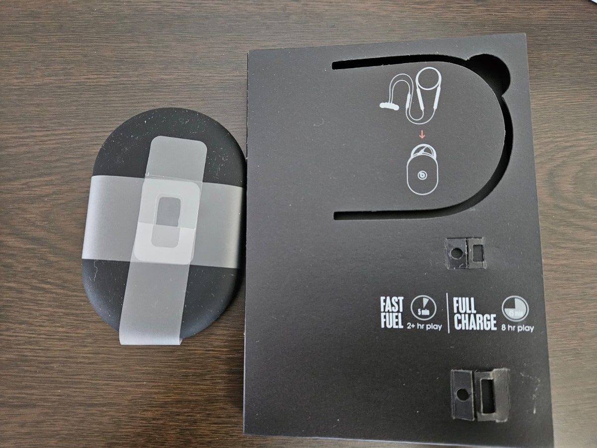 beats by Dr Dre BEATSX マットシルバー 未使用品 付属品