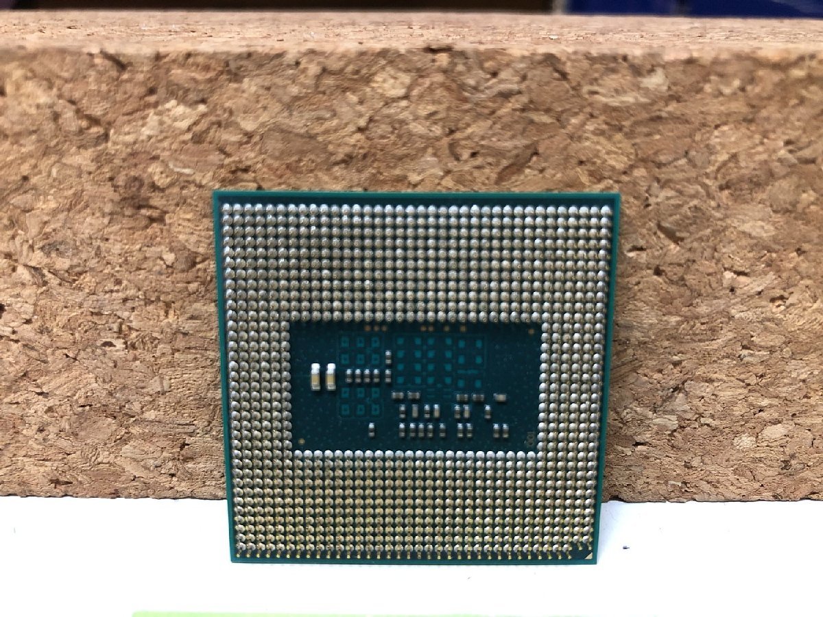 【送ネコポス250円】 Intel Corei5-4300M 2.60GHZ SR1H9 Socket G3_画像2