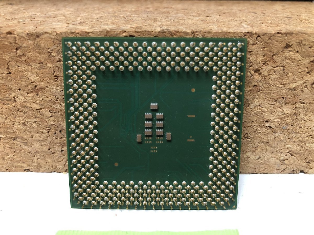 【送ネコポス250円】 Intel Celeron 1.20GHZ SL6C8 Socket 370_画像2