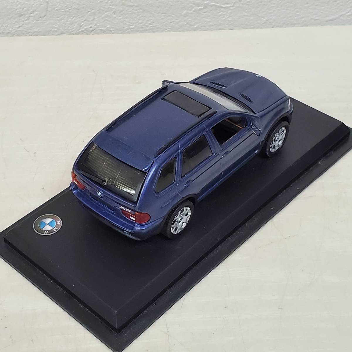 0208-261■デルプラド BMW X5 ネイビー ブルー 1/43 世界の名車 コレクション ミニカー 模型 パーツ未確認 現状品_画像6