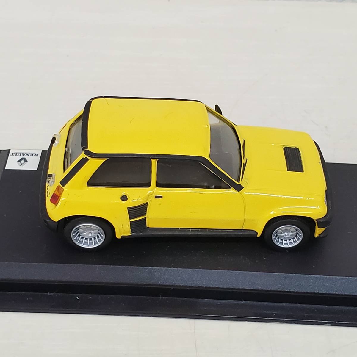 0208-291■ルノー RENAULT 5 TURBO イエロー デルプラド 1/43 世界の名車 コレクション ミニカー 模型 パーツ未確認 現状品の画像3