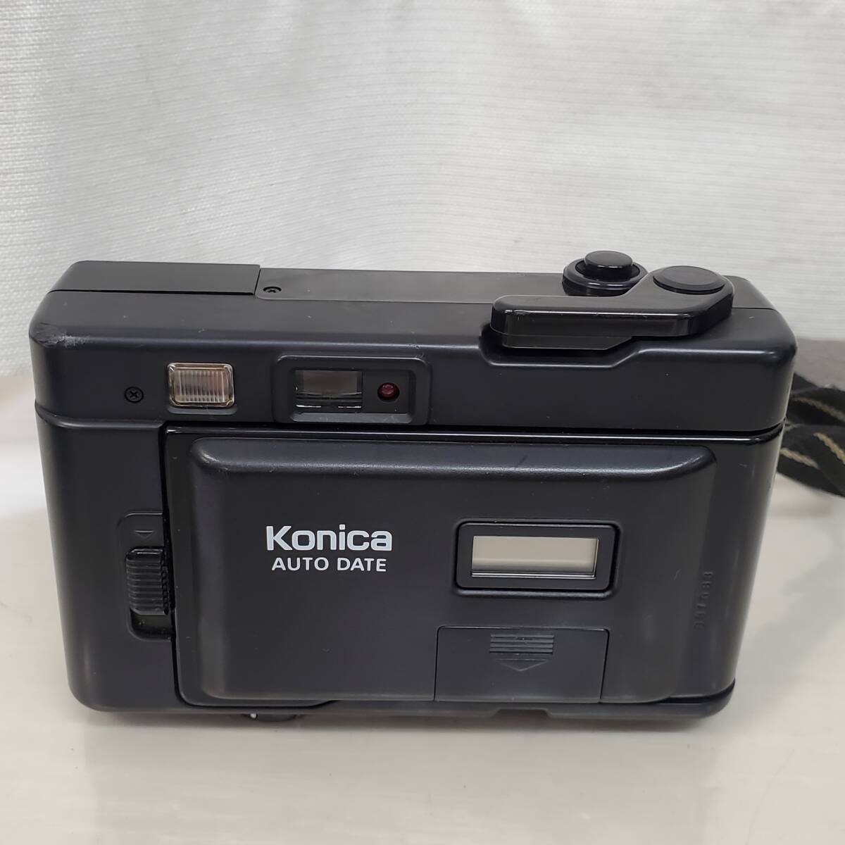 0228-218□コニカ KONICA フィルムカメラ EFJ AUTO DATE HEXANON F4 36㎜ ケース付 動作未確認 ジャンク ※簡易梱包の画像3