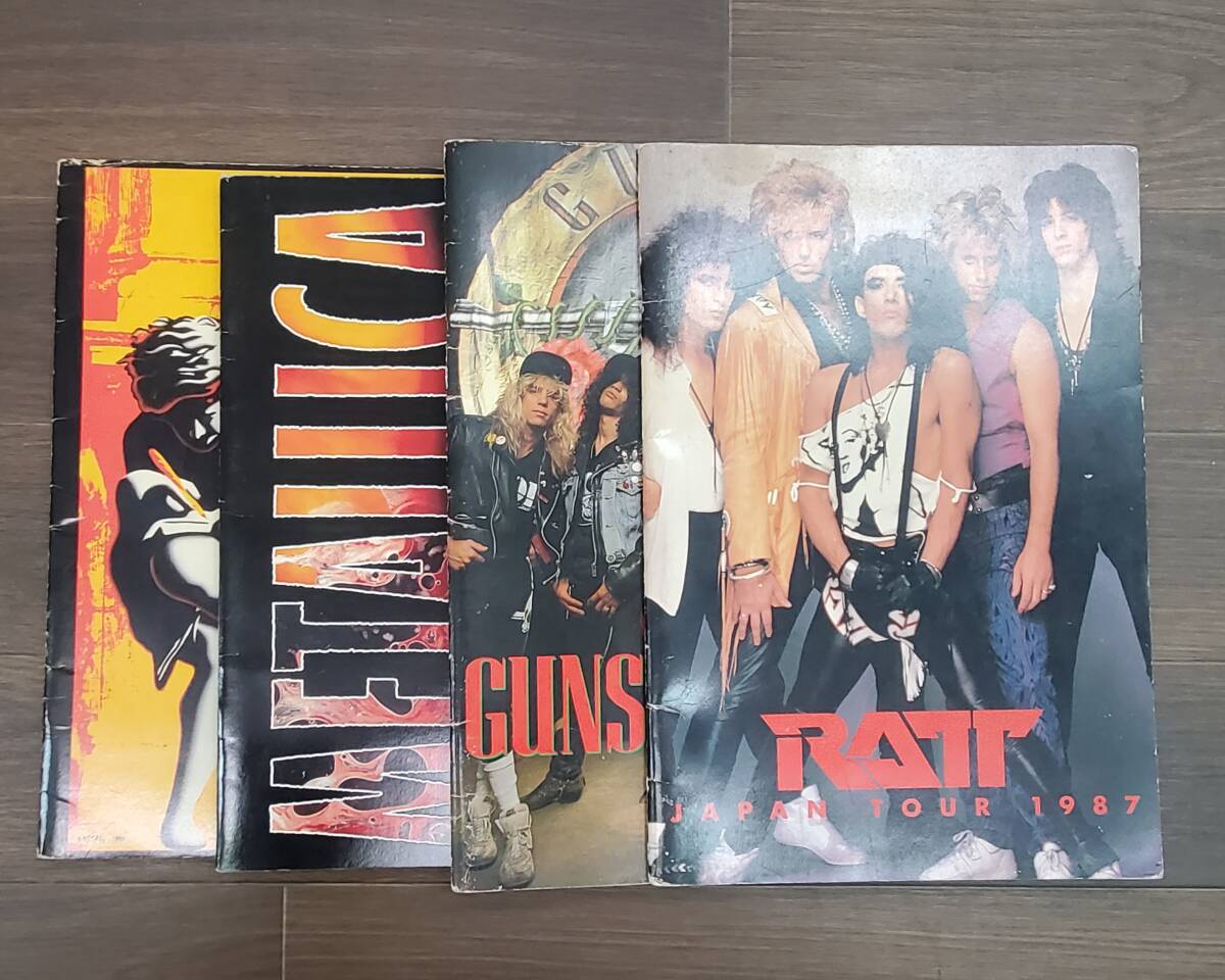 0229-224□ツアーパンフレット まとめ 4点 RATT JAPAN tour 1987 GUNS N' ROSES metallica 97-97-98 内容未確認 現状品の画像1