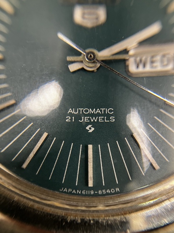 SEIKO　セイコー5　ダークグリーン文字盤　21石　AT　バンド・クラスプ社外品　稼働品　日時曜日調整可　アティーク_画像9