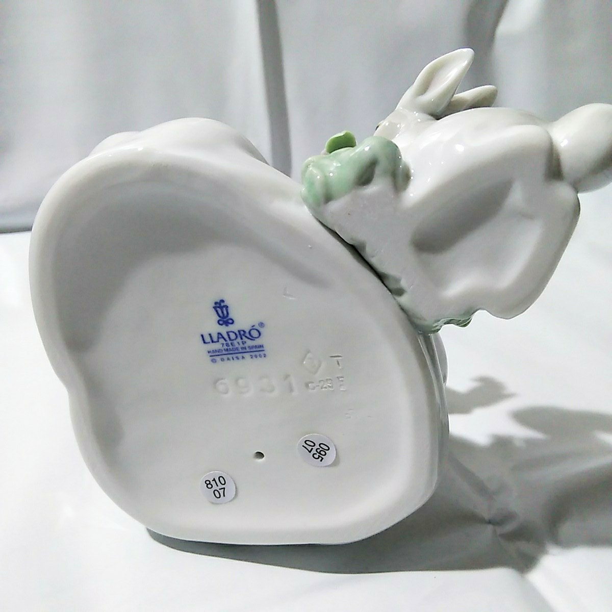 LLADRO「リヤドロ うさぎと仲良し」少女 うさぎ 花 フィギュリン LLADRO「リヤドロ うさぎと仲良し」少女 うさぎ 花 フィギュリン