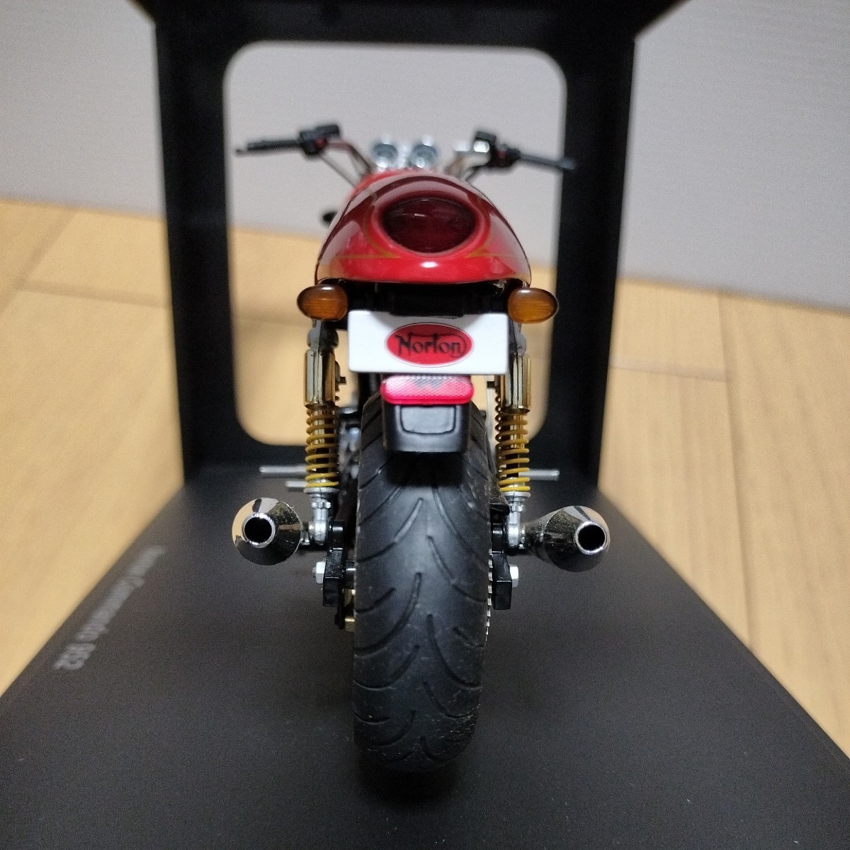 AUTOart【1/12 Norton Commando 952】2005 オートアート 1:12 AUTOart【1/12 Norton Commando 952】2005 オートアート 1:12