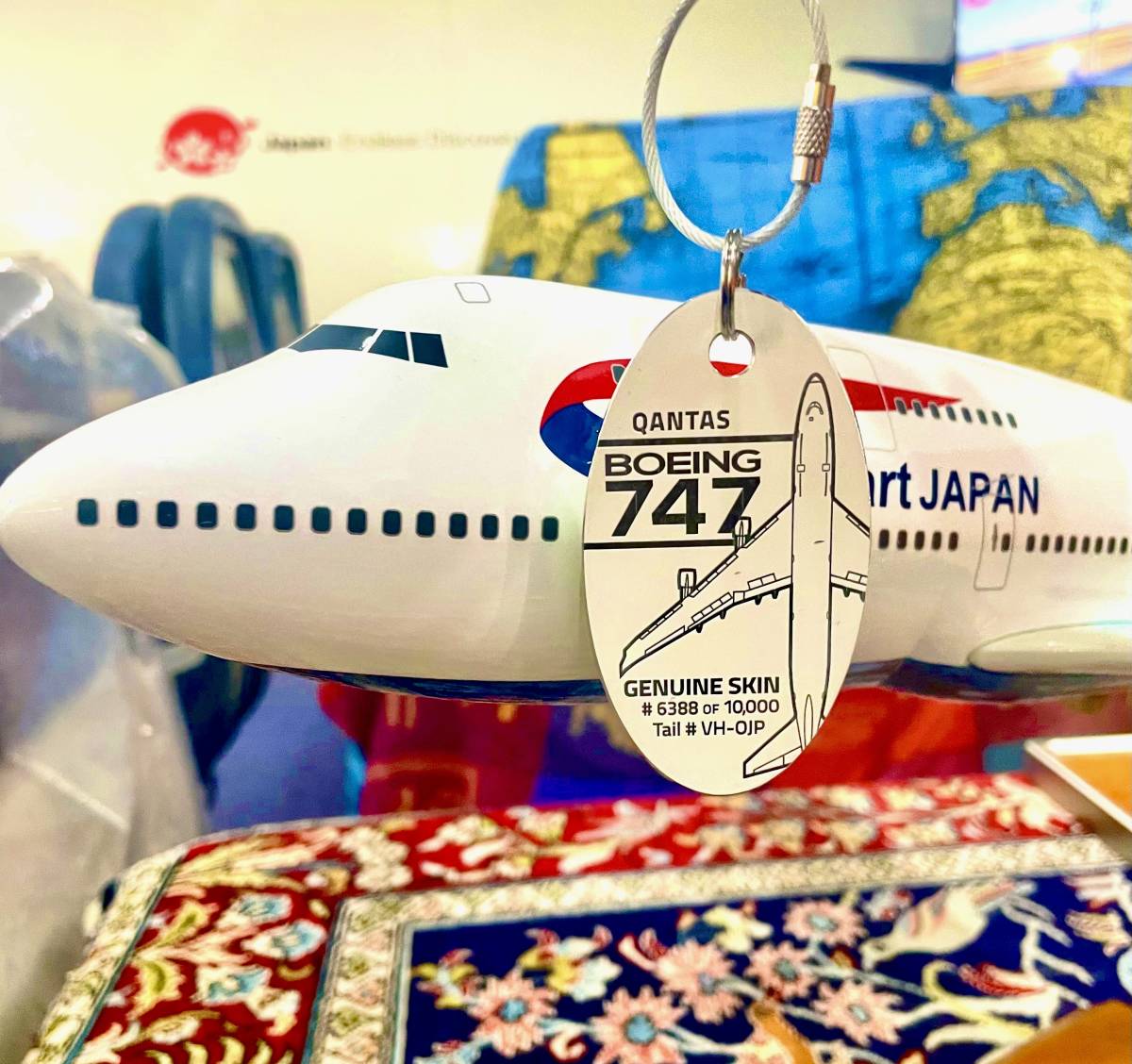 希少!】PLANETAGS 機体キーホルダー B747 VH-OJP Qantas 希少!】PLANETAGS 機体キーホルダー B747 VH-OJP Qantas