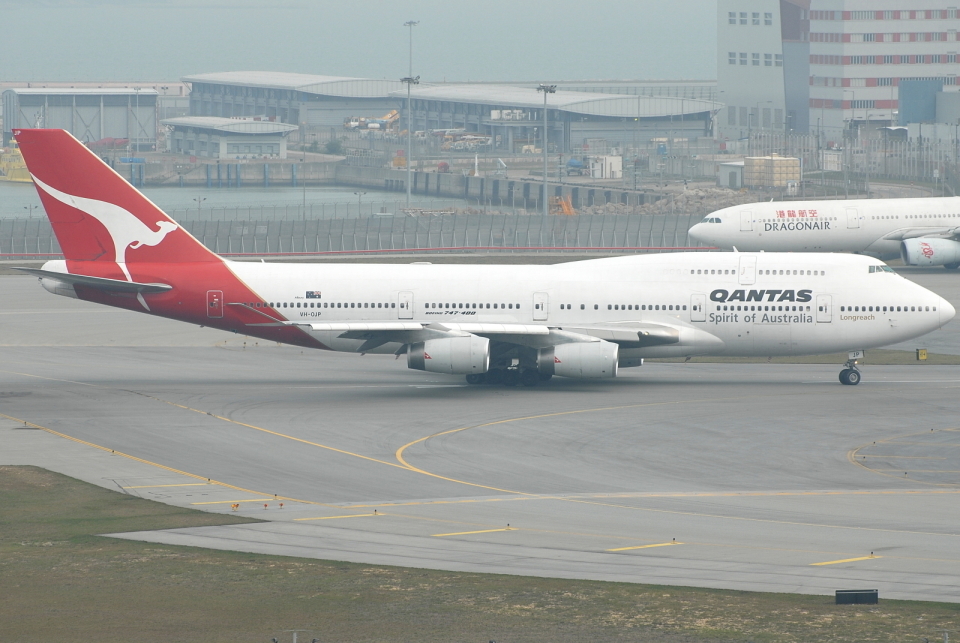 希少!】PLANETAGS 機体キーホルダー B747 VH-OJP Qantas 希少!】PLANETAGS 機体キーホルダー B747 VH-OJP Qantas
