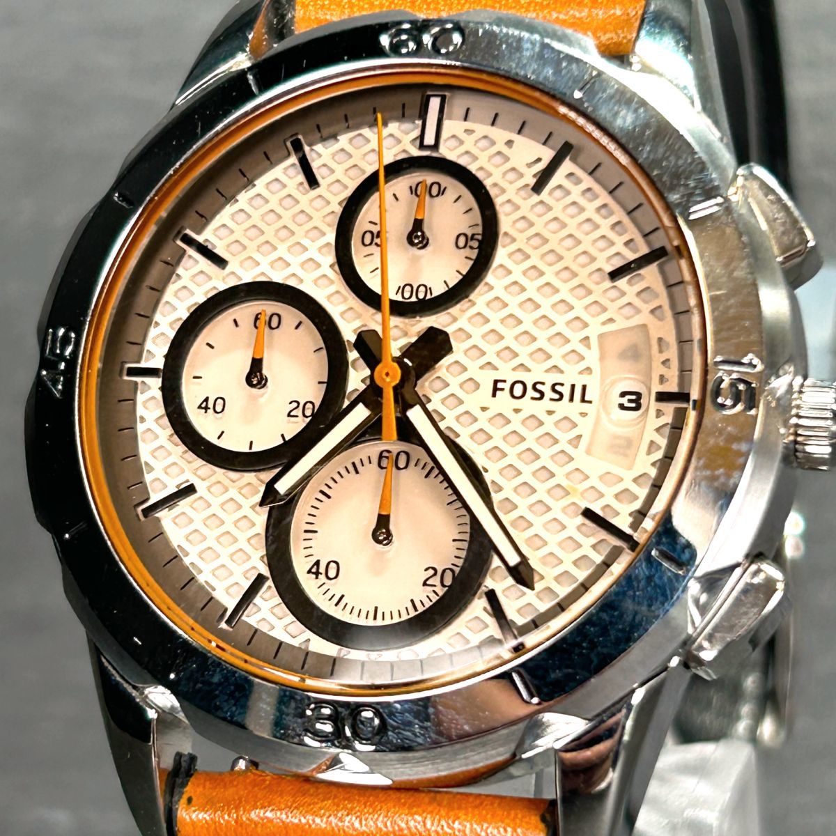 新品 FOSSIL フォッシル ES4043 腕時計 クオーツ 多針アナログ クロノグラフ レザーベルト ステンレススチール カレンダー ラウンド_画像3