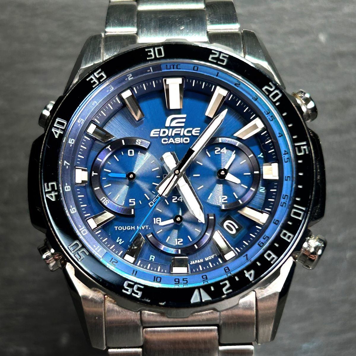 美品 CASIO EDIFICE カシオ エディフィス EQW-T670DB-2A 腕時計 タフソーラー 電波時計 アナログ 多機能 逆回転防止ベゼル 動作確認済み_画像3