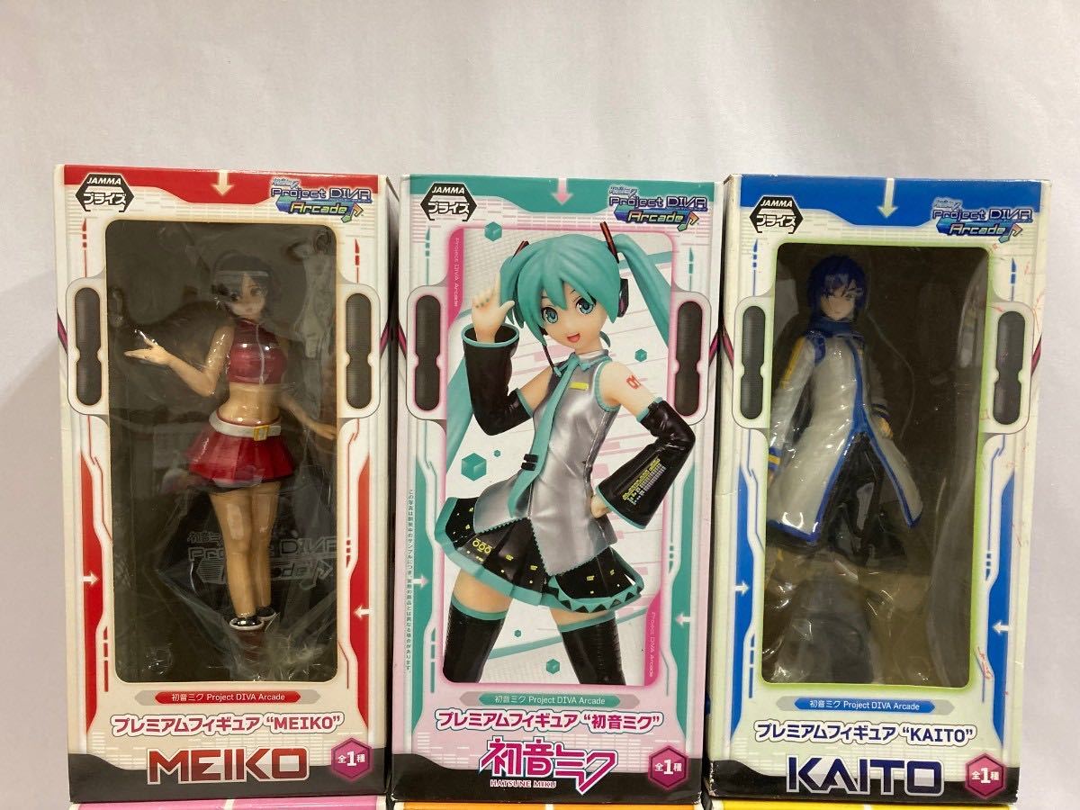 ●初音ミク プロジェクト ディーヴァ アーケード プレミアム フィギュア 初音ミク 鏡音リン レン KAITO MEIKO 巡音ルカ 6点セット 054/639B_画像2