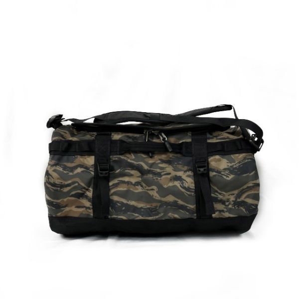 1円～!売切!【正規新品】THE NORTH FACE◆BASE CAMP DUFFEL ボストンバック リュック バックパック US限定 旅行(S/50L)緑 迷彩 180626-65_画像3