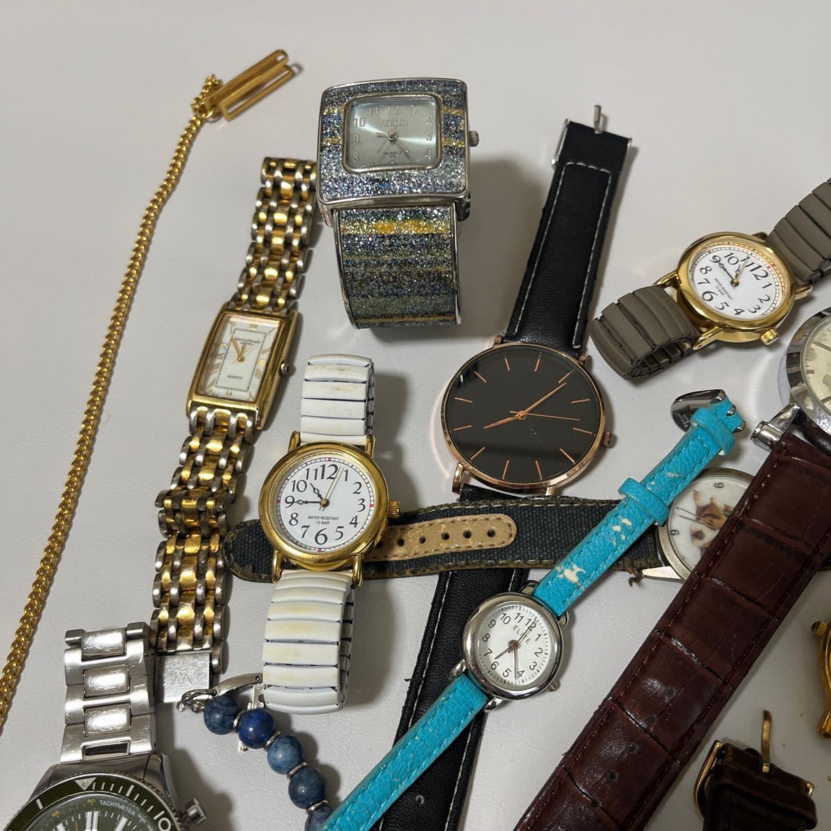 腕時計 大量　セット　27点　ジャンク　まとめ売り　時計 JAL SEIKO J-AXIS CASIO FLAT セイコー 部品取りに _画像3