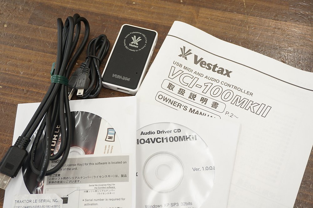 Vestax ベスタクス USB MIDI AND AUDIO CONTROLLER DJコントローラー VCI-100MKⅡ ドライバディスク付属 DJ機器 通電/ボタン反応確認済み_画像9