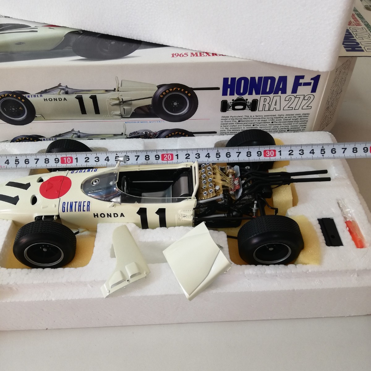 タミヤ 1/12 コレクターズクラブ スペシャル ホンダ F-1 RA272 1965年 メキシコGP 優勝車 メタルダイキャスト 完成モデル モデルカーの画像3