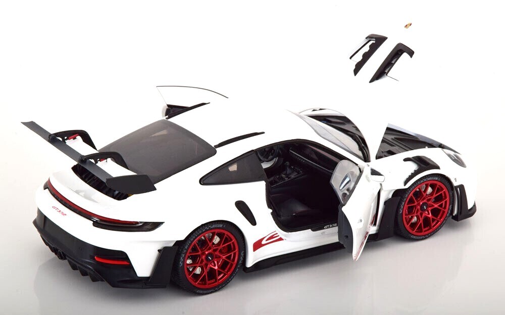 1:18 Minichamps ポルシェ 911 (992) GT3 RS ホワイト 2022 Porsche 開閉_画像2