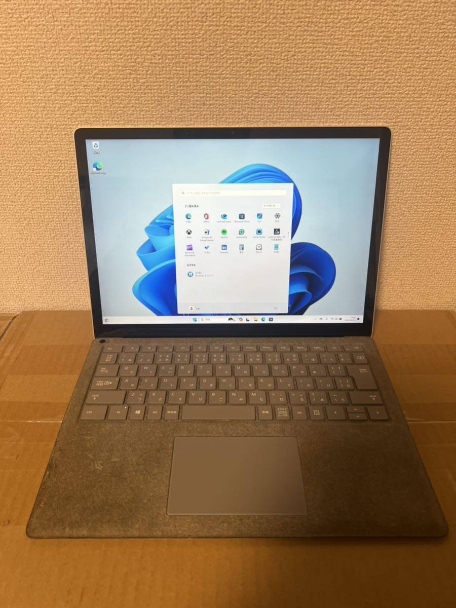 Microsoft Surface Laptop 1769 高解像度 [core i5 7200U 2.5Ghz 4GB 128GB カメラ 13.5型 タッチパネル