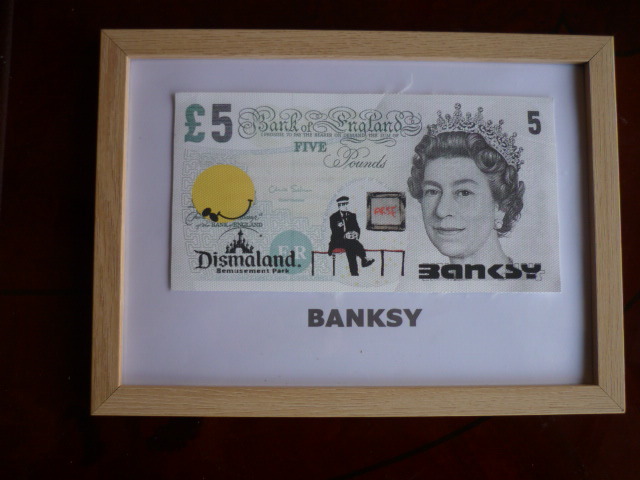  free shipping * Bank si-Banksy* genuine work guarantee * canvas cloth * autograph equipped *Dismalandtizma Land ** 5 pound *a3