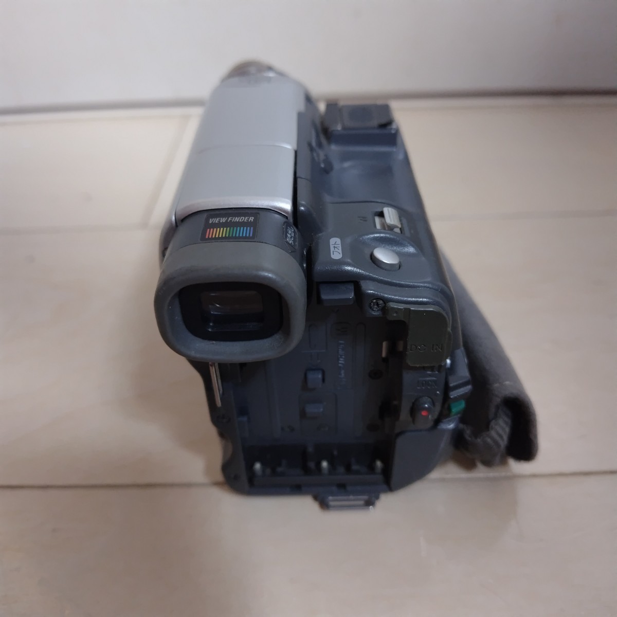  SONY ソニー DCR-TRV33 デジタルビデオカメラ レコーダー ハンディカム 未確認 ジャンク_画像9