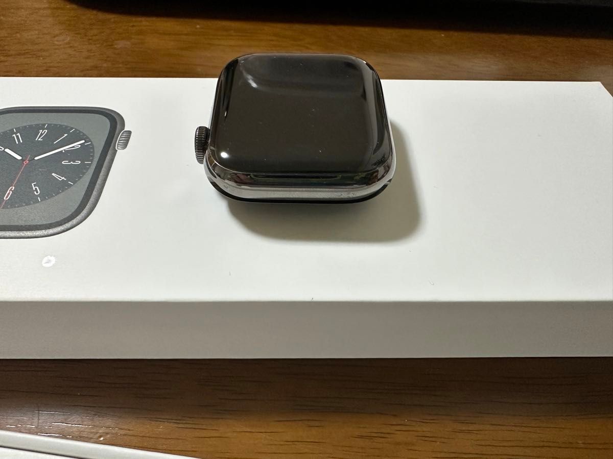 美品 Apple Watch Series8 45mm ステンレス　GPS+Cellularモデル　2024年1月に購入しました