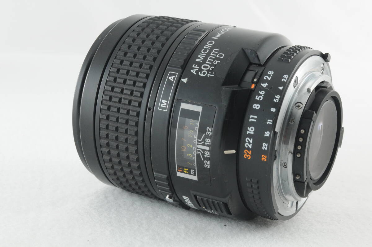 【極上品】 NIKON ニコン AF MICRO NIKKOR 60ｍｍ Ｆ2.8Ｄ 清潔感溢れる外観 動作確認済 油染み無し #850_画像3