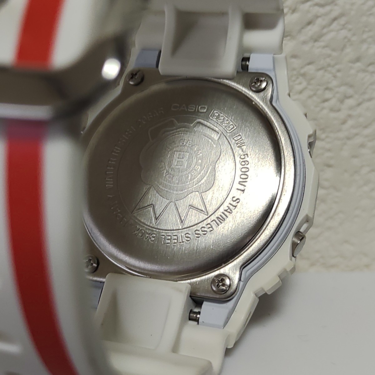 G-SHOCK カシオ CASIO ホワイト 腕時計 Gショック デジタル ジーショックジム・ビームコラボレーションモデル 美品_画像3
