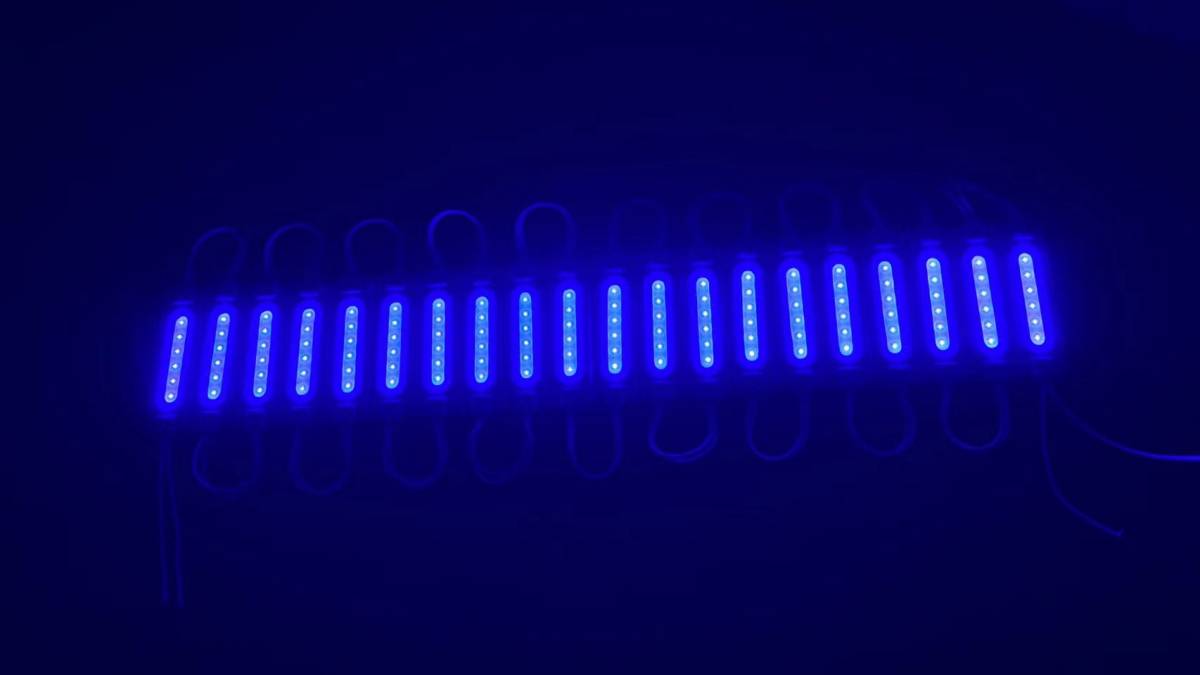 24V 5730COBLED 20個セット 青 ブルー LEDダウンライト タイヤ灯 ランプ 防水作業灯 シャーシマーカー 新品_画像2