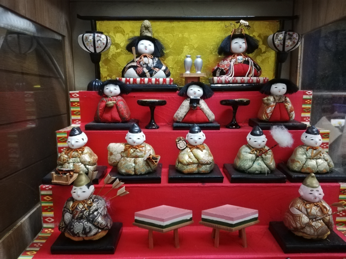 旧家買い出し品 古い雛人形 昭和レトロ 大正ロマン アンティーク 旧家買い出し品 古い雛人形 昭和レトロ 大正ロマン アンティーク