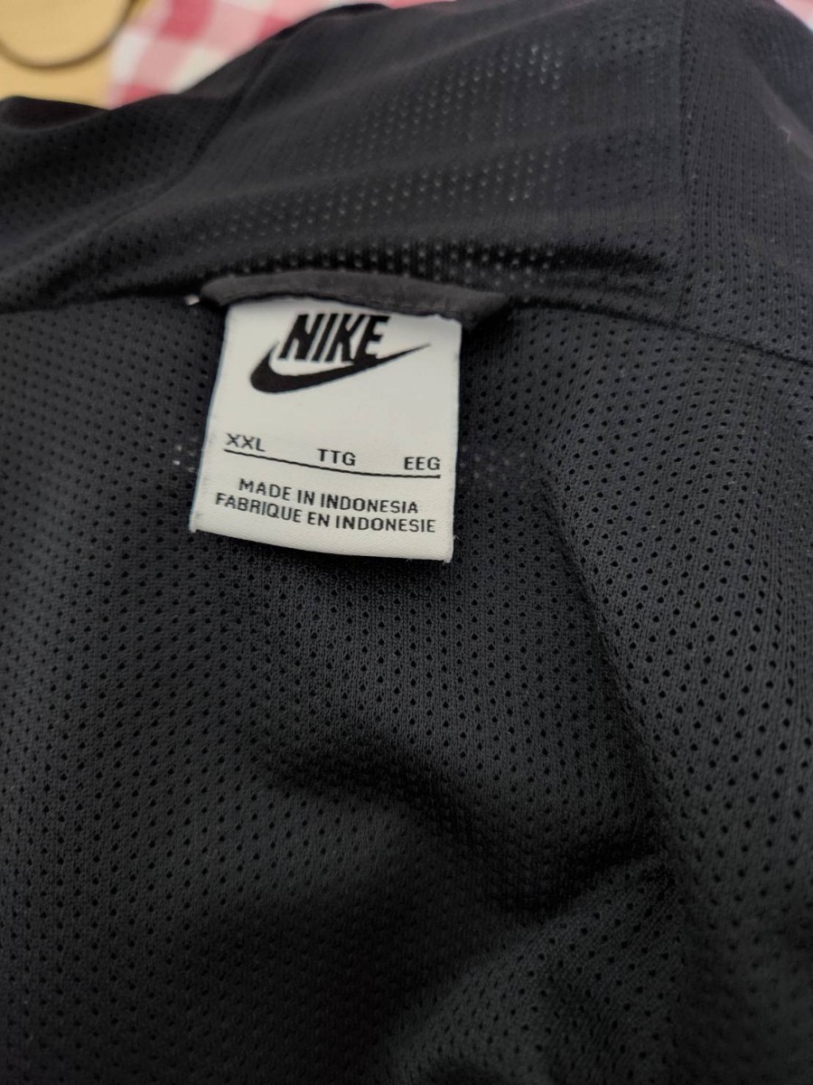 ナイキ NIKE ビックスウォッシュ ナイロンジャケット パーカー ナイキ NIKE ビックスウォッシュ ナイロンジャケット パーカー