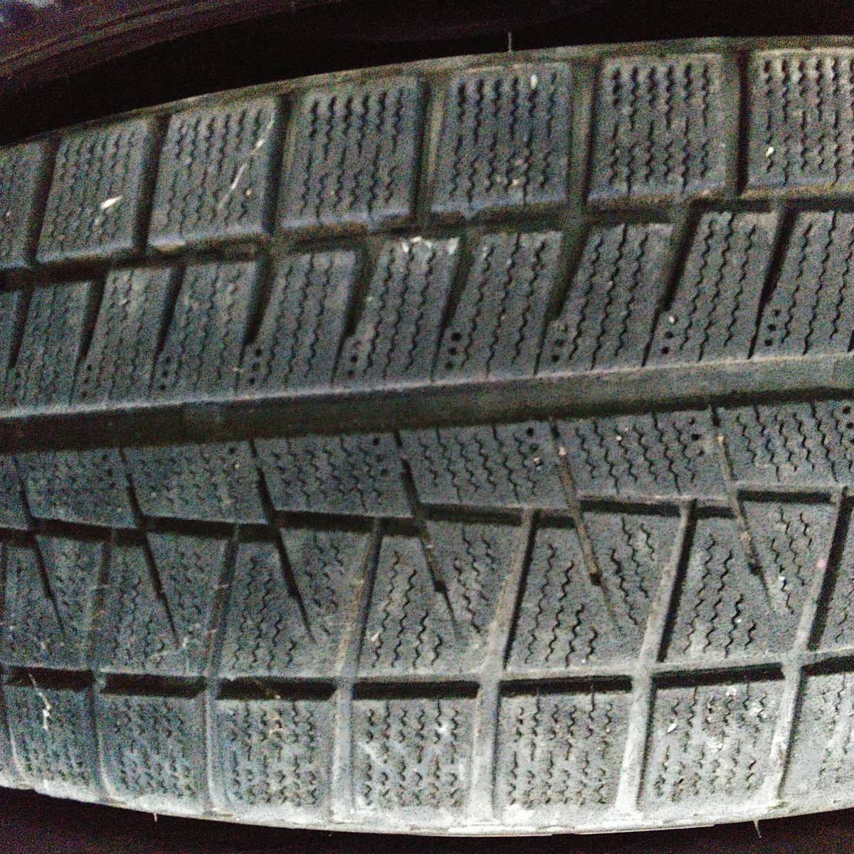 215/70R15　ブリヂストン　4本セット　ハイエースワゴン　グランドハイエース　グラビア_画像2