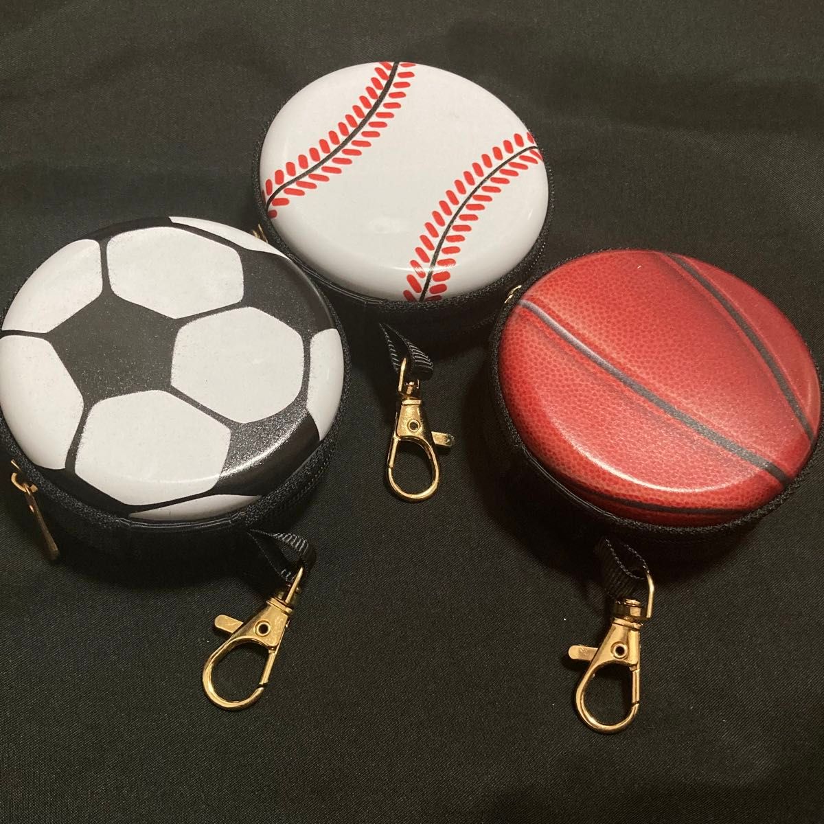 【人気】小物入れ　ケース　野球　バスケ　サッカー　ボール　コンパクト　ピルケース　 キーホルダー アクセサリー