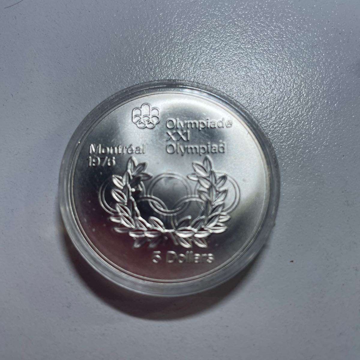 F-7モントリオールオリンピック 1974年 5ドル銀貨 5Dollars カナダ エリザベス2世 約24g 約3.8cm_画像2