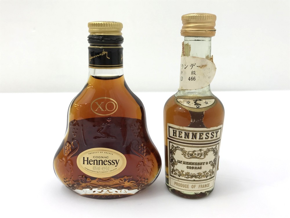 【同梱不可】【60】未開封品 ヘネシー hennessy ミニボトル X.O 40％ 50ml スリースター 42％ 30ml 2本セット_画像1