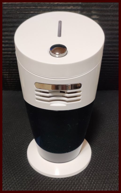 * prompt decision!1 point limitation!imotani made in Japan aroma humidifier li flair evaporation type quiet sound slim .... desk .. office desk RZ-2504