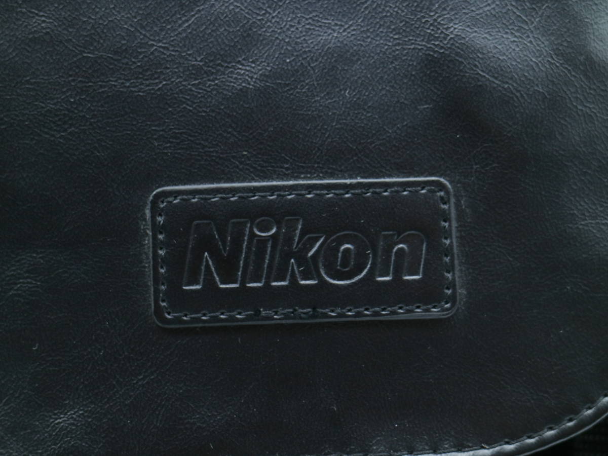 L1092 ほぼ未使用 Nikon 肩掛けカメラバッグ ニコン ソフトレザー調 カメラバッグ ブラック _画像6