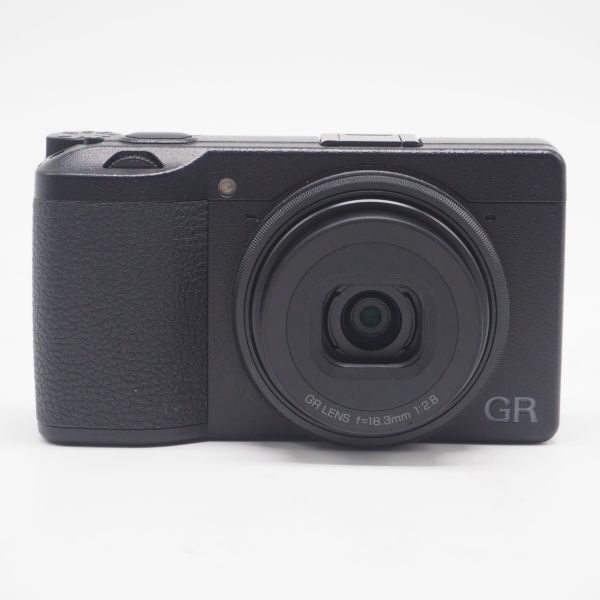 ■極上品■ RICOH リコー GR III デジタルカメラ APS-Cサイズ大型CMOSセンサー搭載 GRIII GR3 元箱付き_画像7