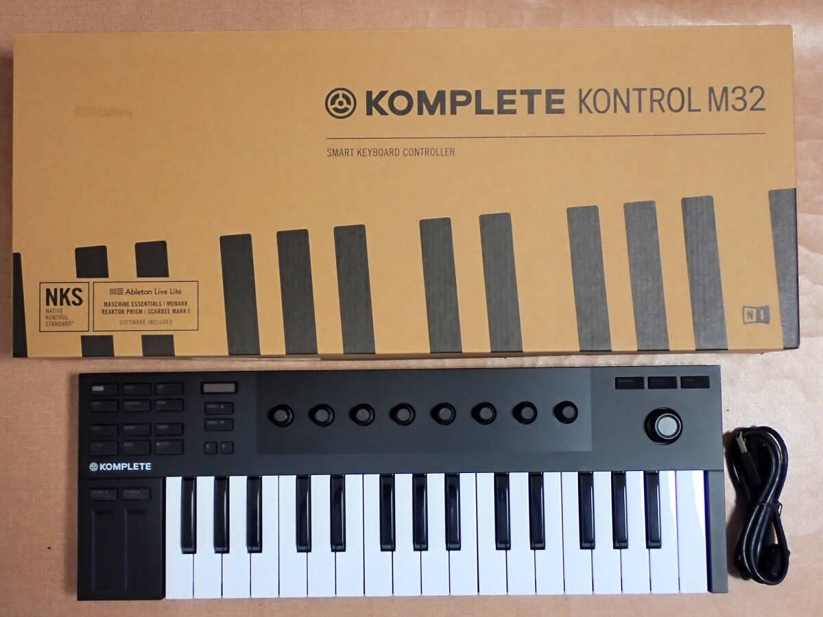 【Native Instruments KOMPLETE KONTROL M32 美品】_画像1